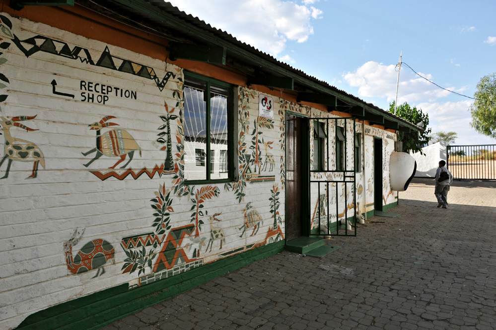 2011-11-08_17-03-32.jpg - Windhoek - „Penduka“