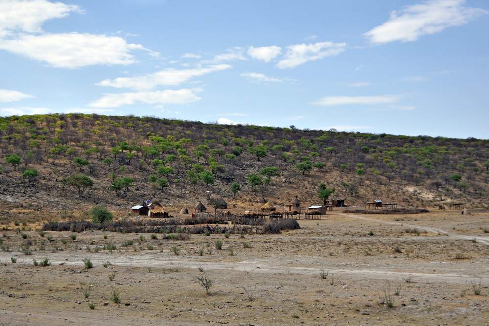 2011-11-12_15-55-38.jpg - Fahrt in das Kaokoland zum Volk der Himba