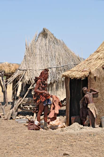 2011-11-13_11-06-06.jpg - Im Dorf der Himba