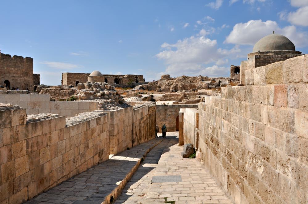 101011-124002.jpg - Aleppo: Zitadelle