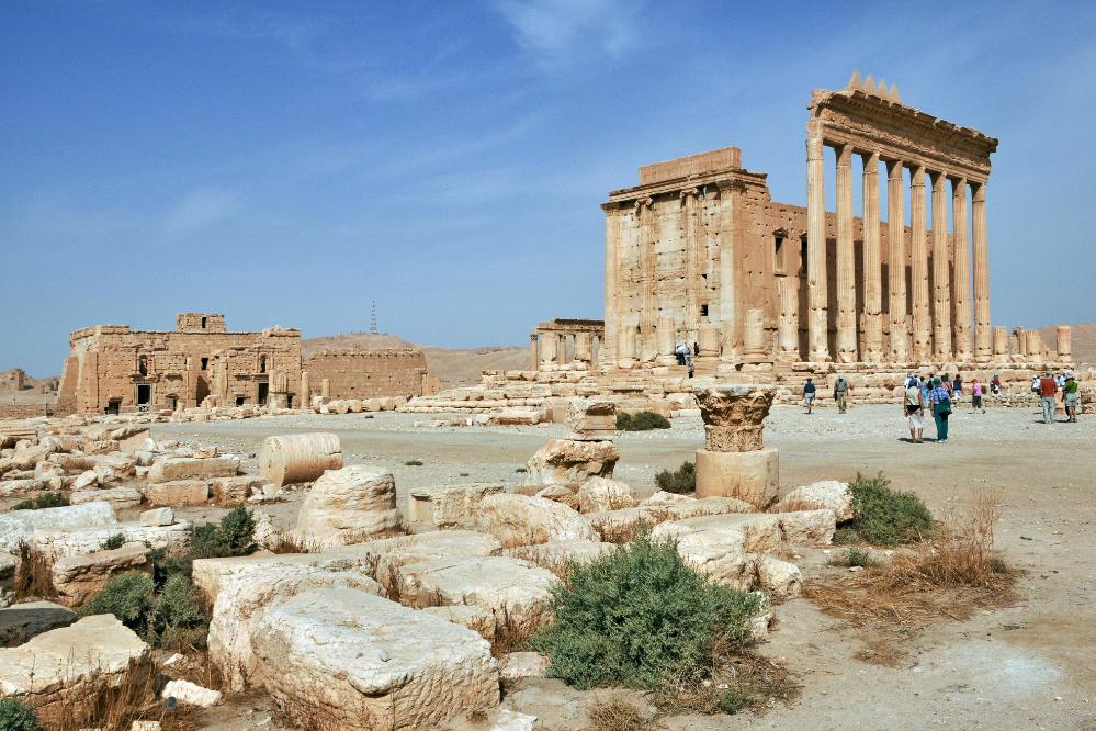 101014-103204.jpg - Palmyra: Tempel des Baal. Blick auf die Rückseite des Tempels.