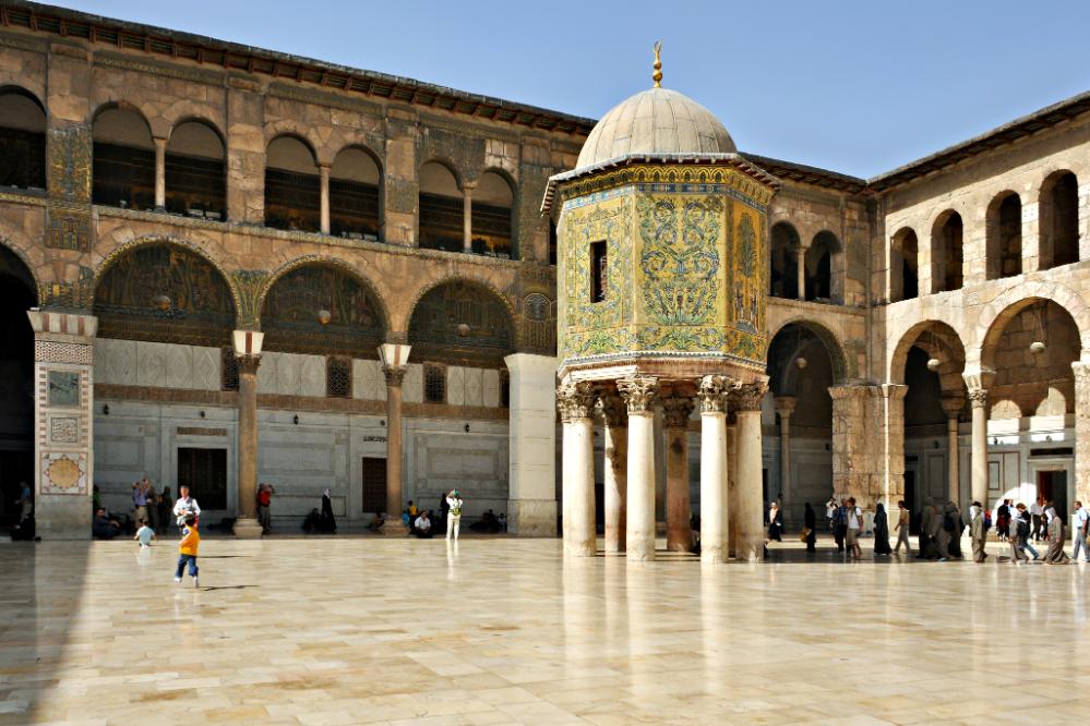 101016-120612.jpg - Damaskus: Schatzhaus vor der Omajaden-Moschee.
